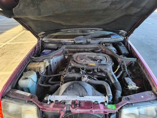Mercedes benz 230E w124