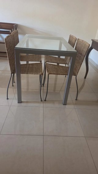 Set de 4 Sillas de Ratán
