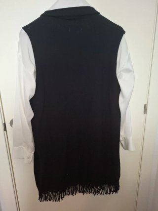 Conjunto Blusa Blanca y Chaleco Negro Talla Única