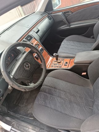 Mercedes-Benz Clase E 2001