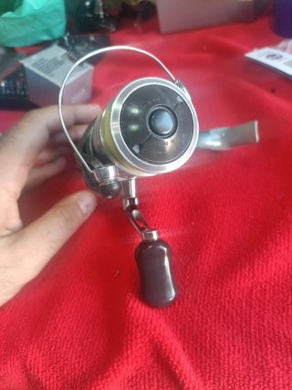 Carrete pesca Shimano Nexave 2500