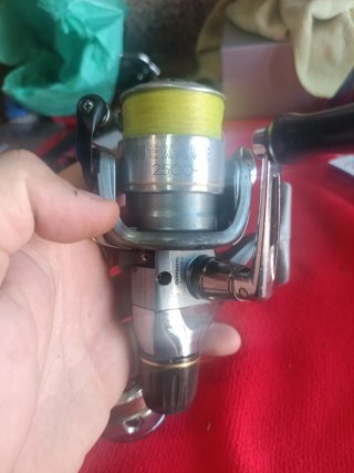 Carrete pesca Shimano Nexave 2500