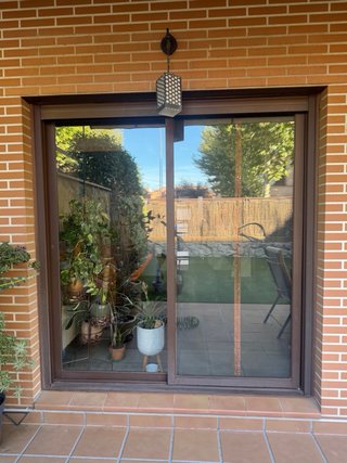 Puerta Corredera de Patio