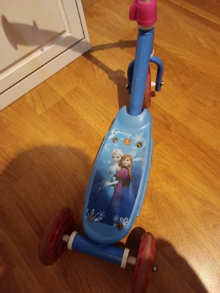 Patinete de 3 Ruedas Frozen