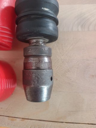 Portabrocas Hilti