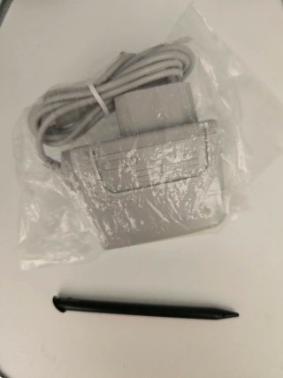 Caricabatterie e Stylus New 3DS XL