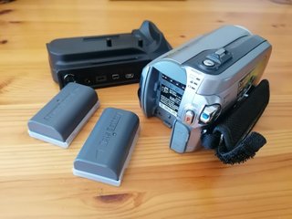 Videocámara JVC Everio GZ-MG135E 30GB negro/plata