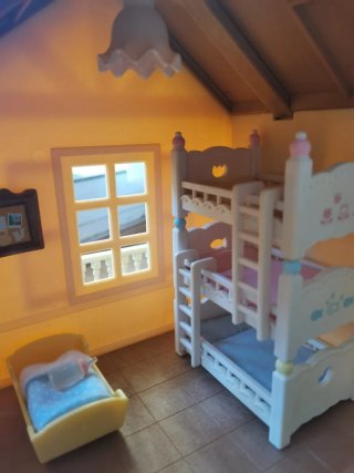 Casa Sylvanian Families Amueblada