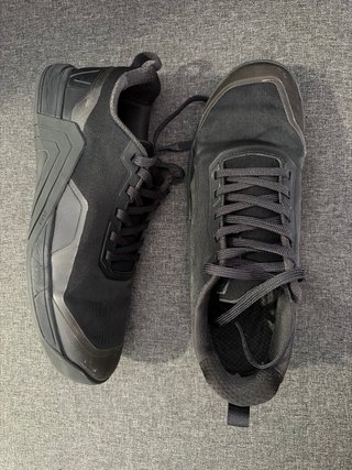 Zapatillas Velites Hybrid 1.0 Negras