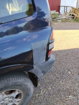 Mitsubishi Montero 2002