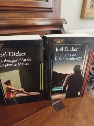 Lote de libro últimos títulos de autores actuales