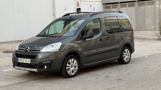 Citroen Berlingo 2018 pegatina C
