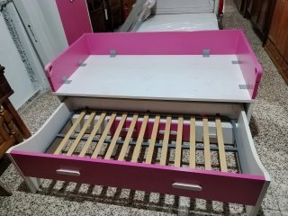 Cama nido infantil rosa y blanca