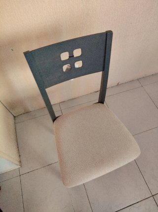 Silla de Madera Maciza Lacada en Gris