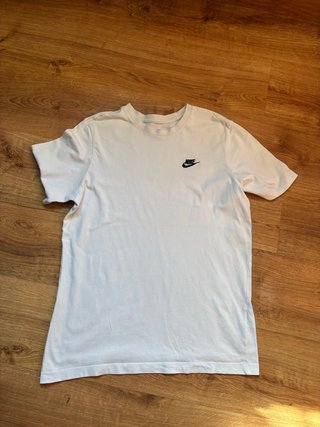 Camiseta Nike Blanca Manga Corta