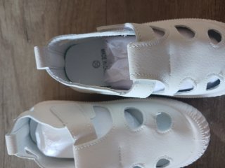 Sandalias Unisex Blancas( número  30)