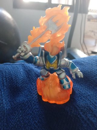 Skylanders Giants Ignitor Serie 2 Xbox Wii 3ds