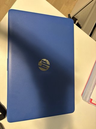 Portátil HP i5 8ª Gen 8GB RAM + cargador original