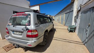 Toyota Land Cruiser 100 2005