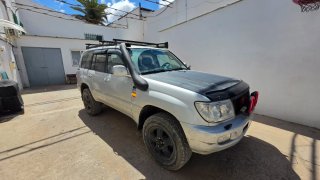 Toyota Land Cruiser 100 2005
