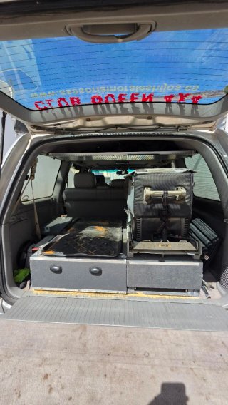 Toyota Land Cruiser 100 2005