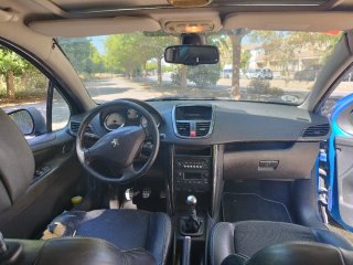 Peugeot 207 2006