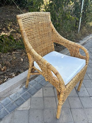 Silla de Mimbre con Cojín