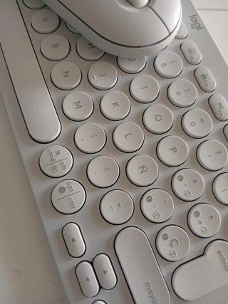 Teclado y Ratón Logitech Bluetooth PEBBLE 2 K380S
