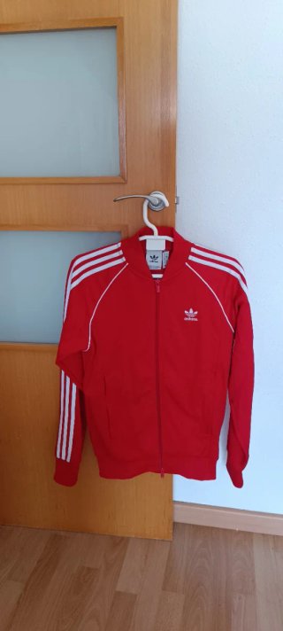 Chaqueta adidas Originals SST Roja