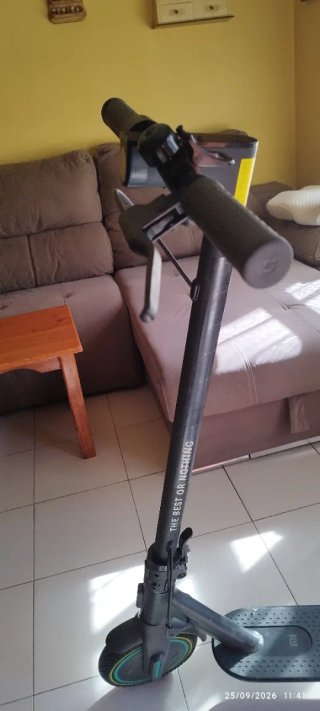 Patinete Eléctrico Xiaomi Pro 2 Mercedes PETRONAS