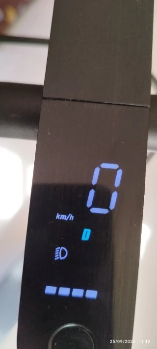 Patinete Eléctrico Xiaomi Pro 2 Mercedes PETRONAS