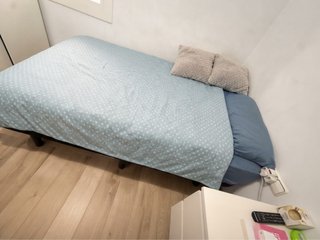 Cama Individual Completa (Colchón y Somier).
