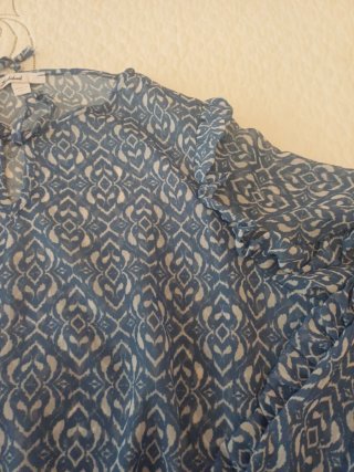 Blusa de gasa Subdued