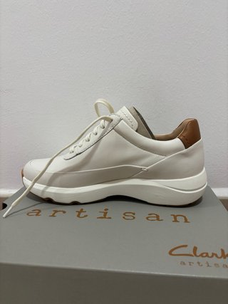 Zapatillas Clarks Tivoli Zip Piel Blanca