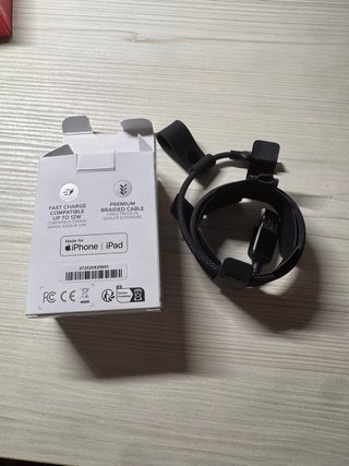 Cable de Carga USB a Lightning Iphone.