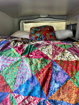 VENDO MERCEDES BENZ FURGO CAMPERIZADA
