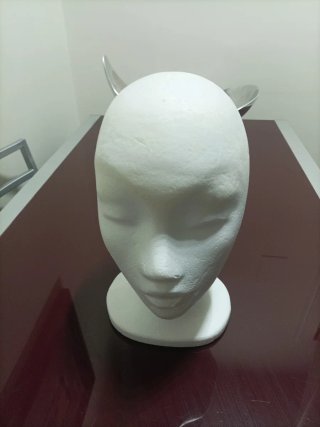 Busto de Espuma para Exposición
