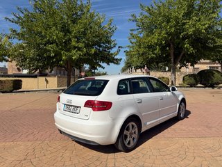 🚗 Audi A3 Sportback 2011 – S tronic Automático – T