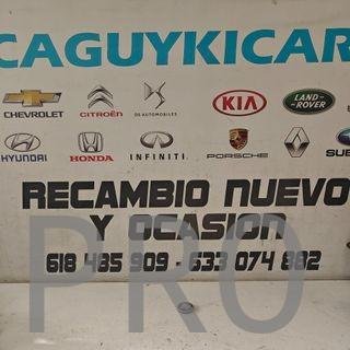 TAPA BUJE SEAT LEON USADO 5F0601171