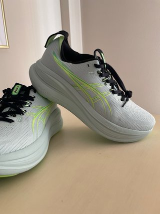 Zapatillas Asics Nimbus 28