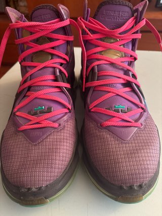 Nike LeBron 19 “DJ Bron”