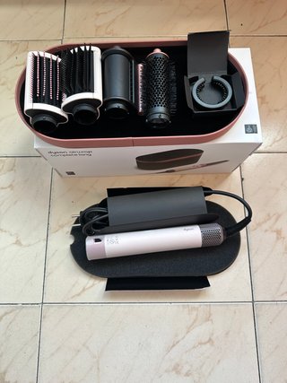 dyson airwrap