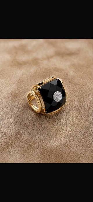 Anillo Oro Amarillo Onix y Brillantes