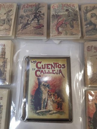 Fantástico pack que incluye 13 mini cuentos facsím