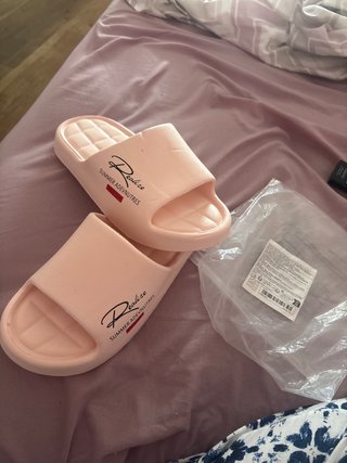 Chanclas rosas Shein sin estrenar