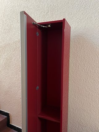 Estantería IKEA BESTÅ BURS Roja Alto Brillo