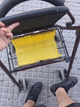 Andador Taka Taka con asiento