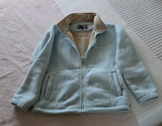 Forro polar azul y beige