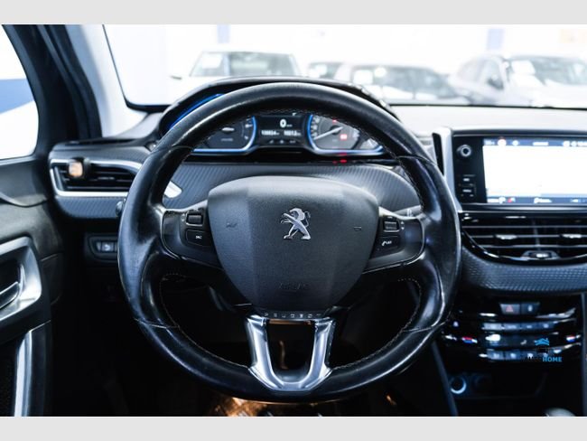 Peugeot 2008 1.2 Pure Tech S&S Allure EAT6 (2017) 2018, foto 12