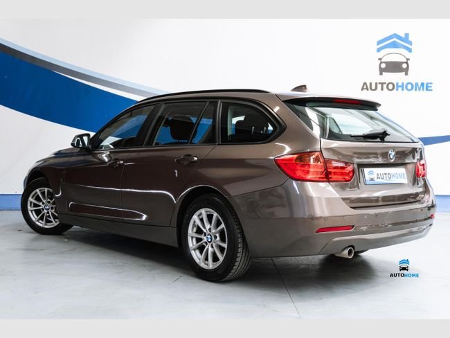 BMW Serie 3 318 d Touring (0.0) 2015, foto 4